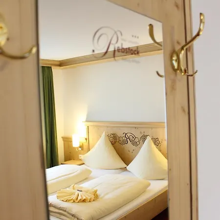 - Landgasthof Rebstock 3* Nimburg