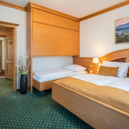 - Landgasthof Rebstock Nimburg