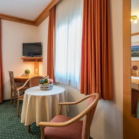 Hotel - Landgasthof Rebstock 3*